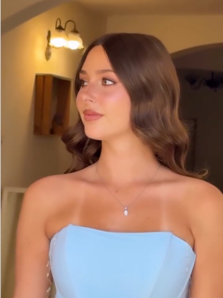 אחרי האיפור